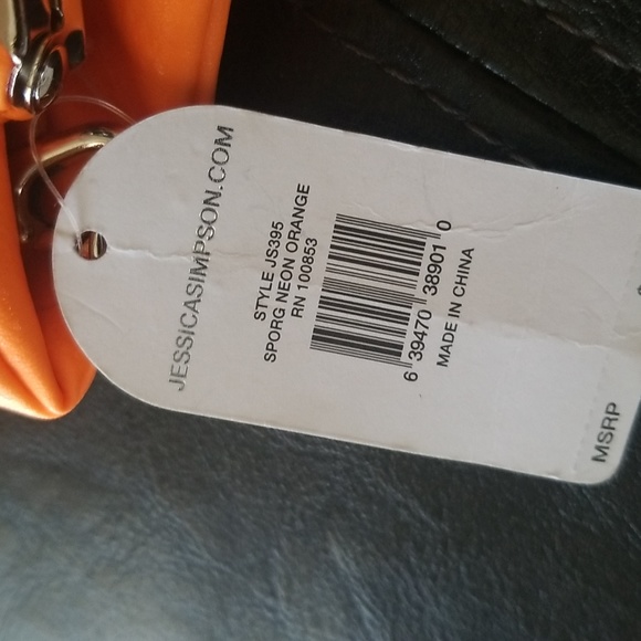 Jessica Simpson wristlet - Picture 2 of 7